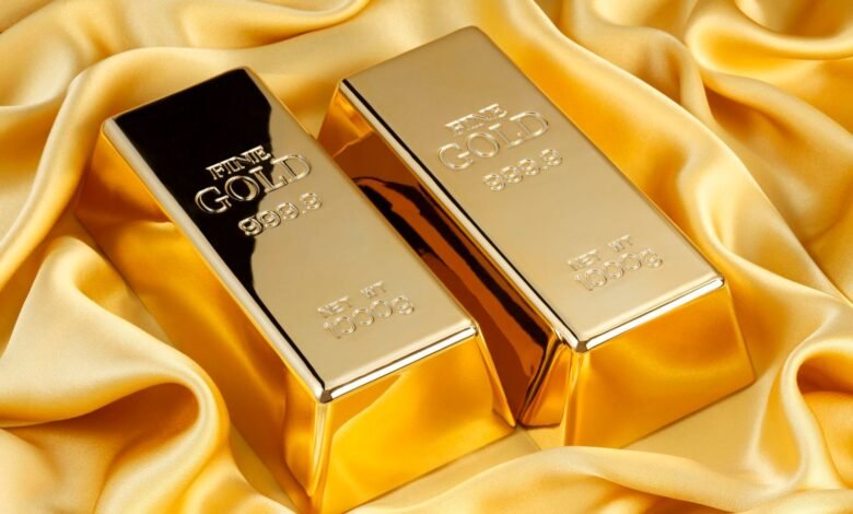 الذهب-يعمق-خسائره-والفضة-تهبط-أكثر-من-3%
