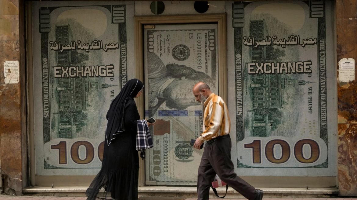 سعر-الدولار-في-مصر-اليوم-الأحد-6/9/2026.-تراجع-بالختام