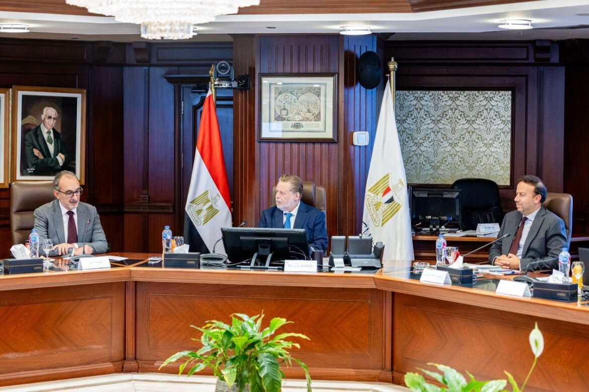 محافظ-البنك-المركزى-يبحث-مع-«التمويل-الدولية»-سبل-تعزيز-التعاون-المشترك